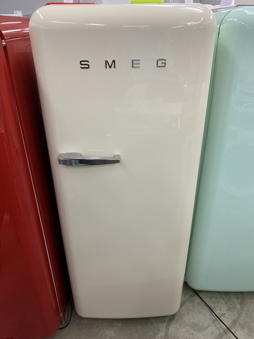 Холодильник Smeg FAB 28