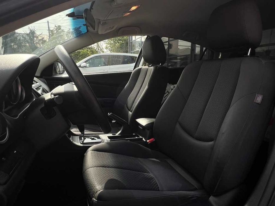 Mazda 6     2012