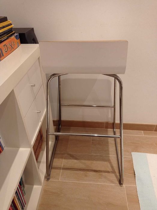 cadeira ikea sebastian bar como nova