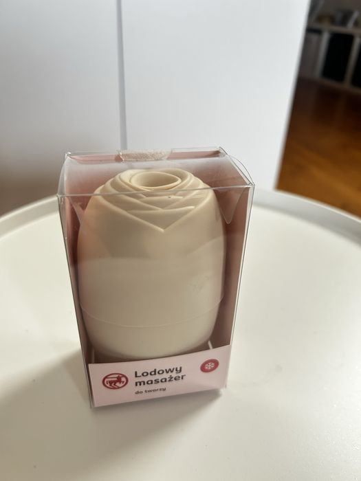 Nowy lodowy masażer do twarzy Rossmann