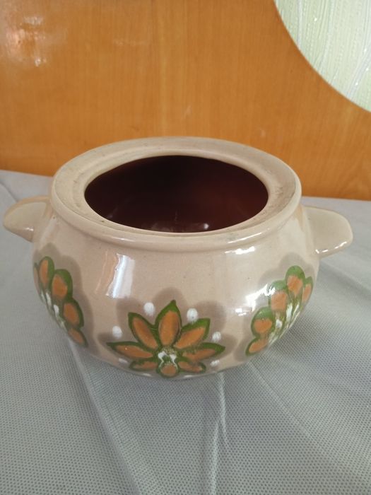 Горшочек ЛКСФ из глины