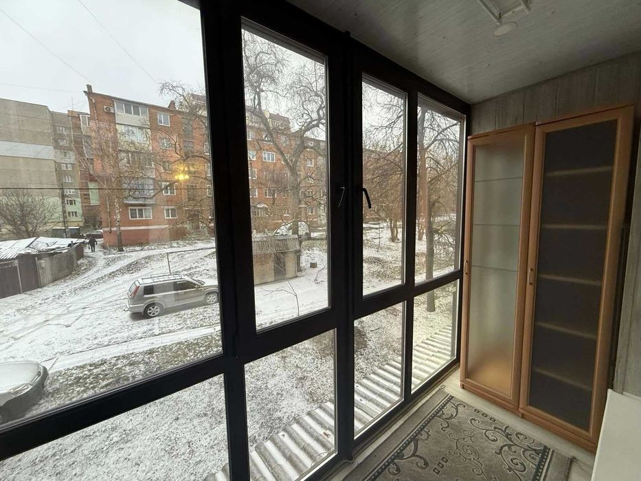 Здам подобово 1-кімнатну квартиру в центрі міста !