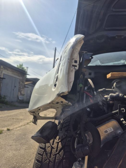 Крило праве оригінал Jeep Renegade