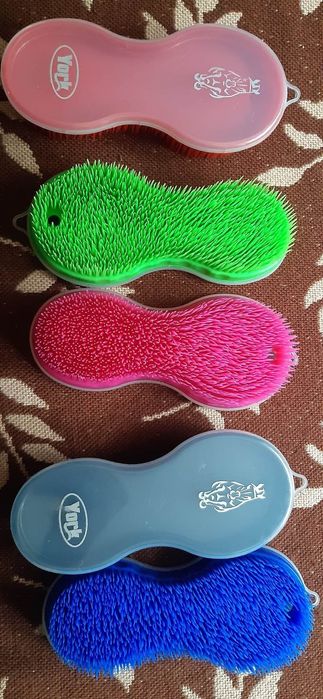 Sprzedam sprzęt jezdziecki nowy tanio