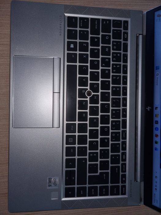 HP elitebook 840 G5
