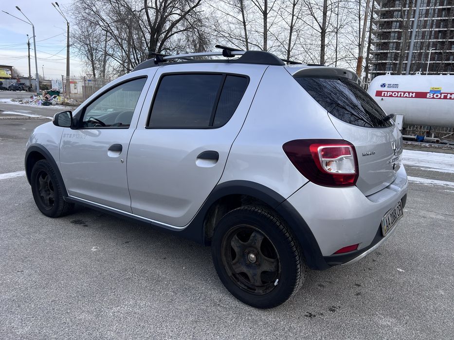Продам Renault Sandero Stepway