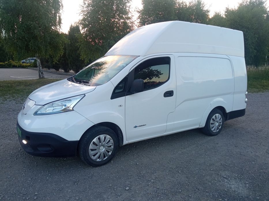 Nissan NV200