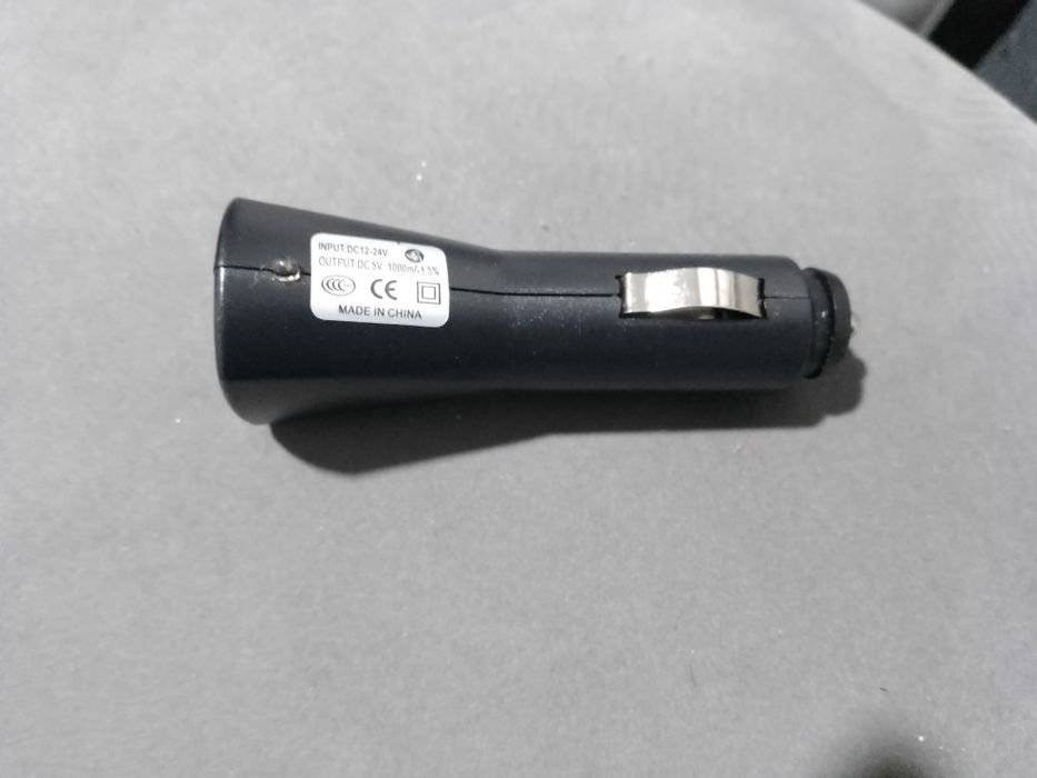 Carregador esqueiro USB