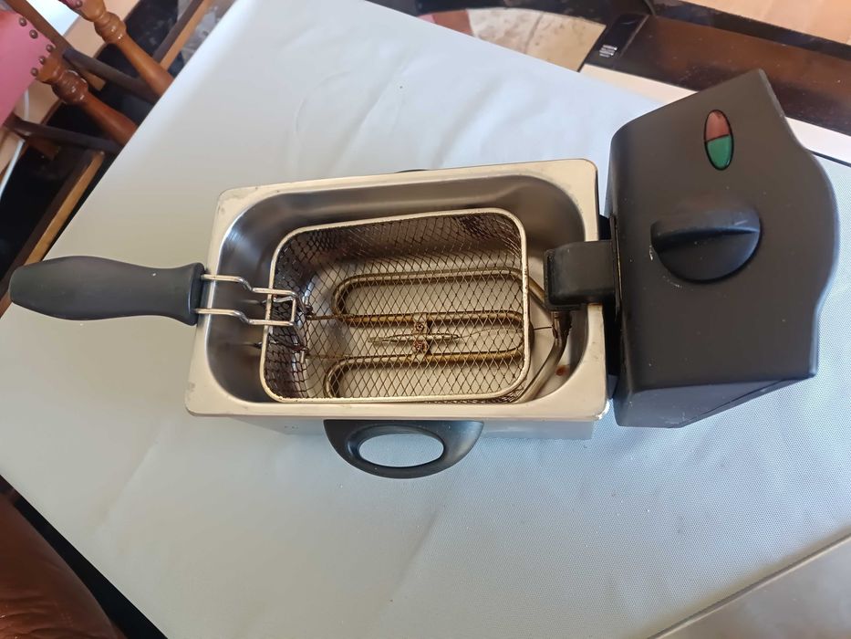 Fritadeira de um litro