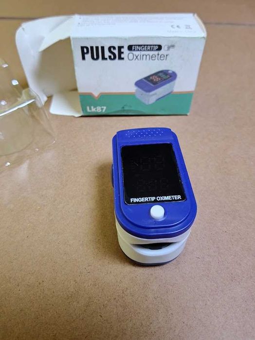 Oxímetro de Pulso Digital de Dedo Lk87 com Ecrã LED  NOVO