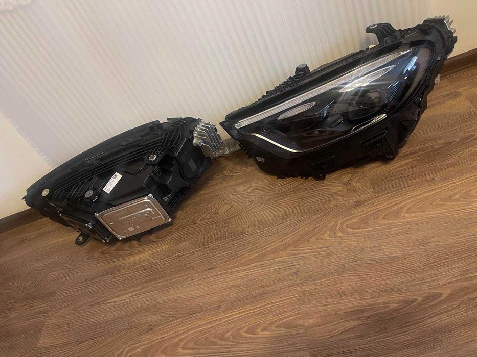 Фара передня Mercedes Мерседес GLC X254 C254 A2549064701 A2549063901