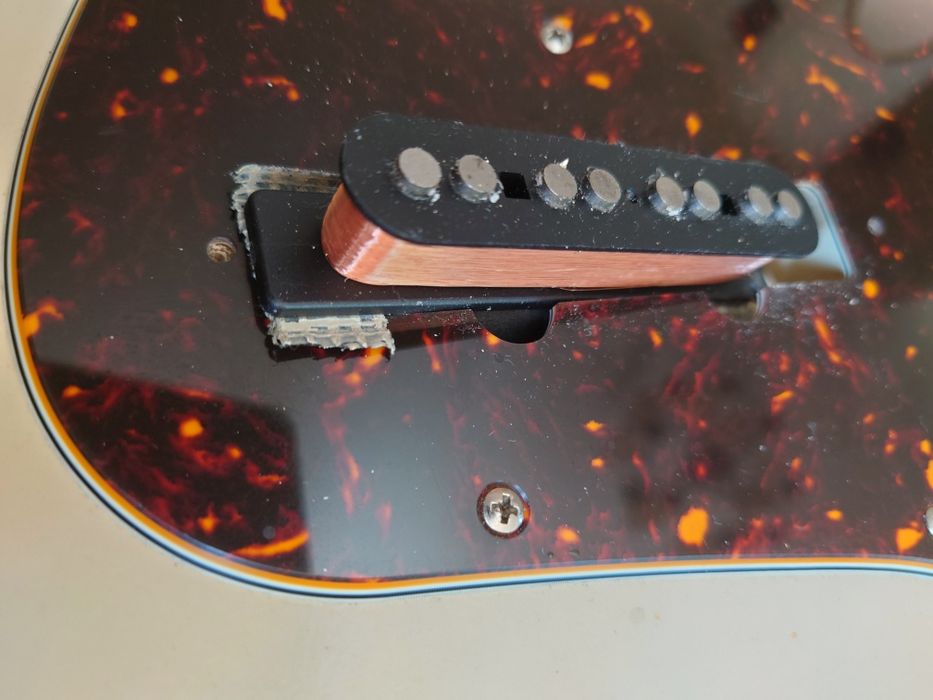 Gitara basowa fretless Jazz bas
