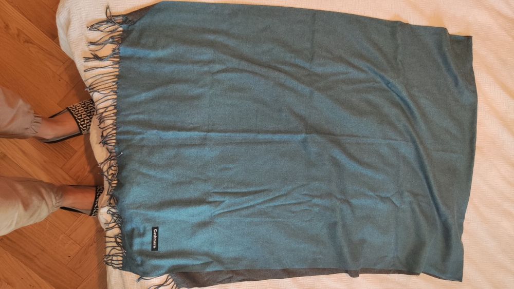 Szal kaszmirowy dwustronny szary i niebieski