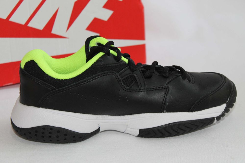 NIKE Kids Court Jr. Lite 2 Tennis _USA 1,5 EUR-33_устіл-20,7 см