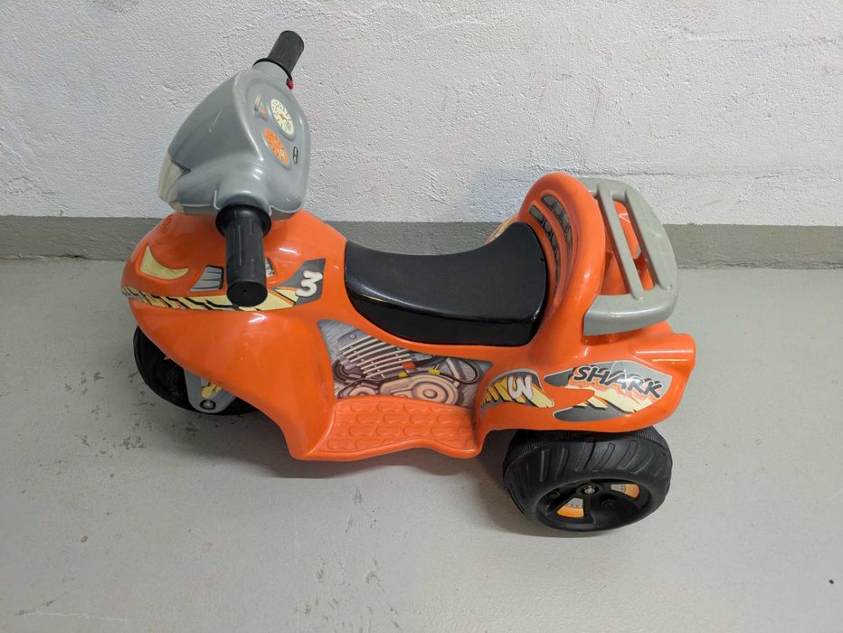 Moto Elétrica para Criança com Carregador