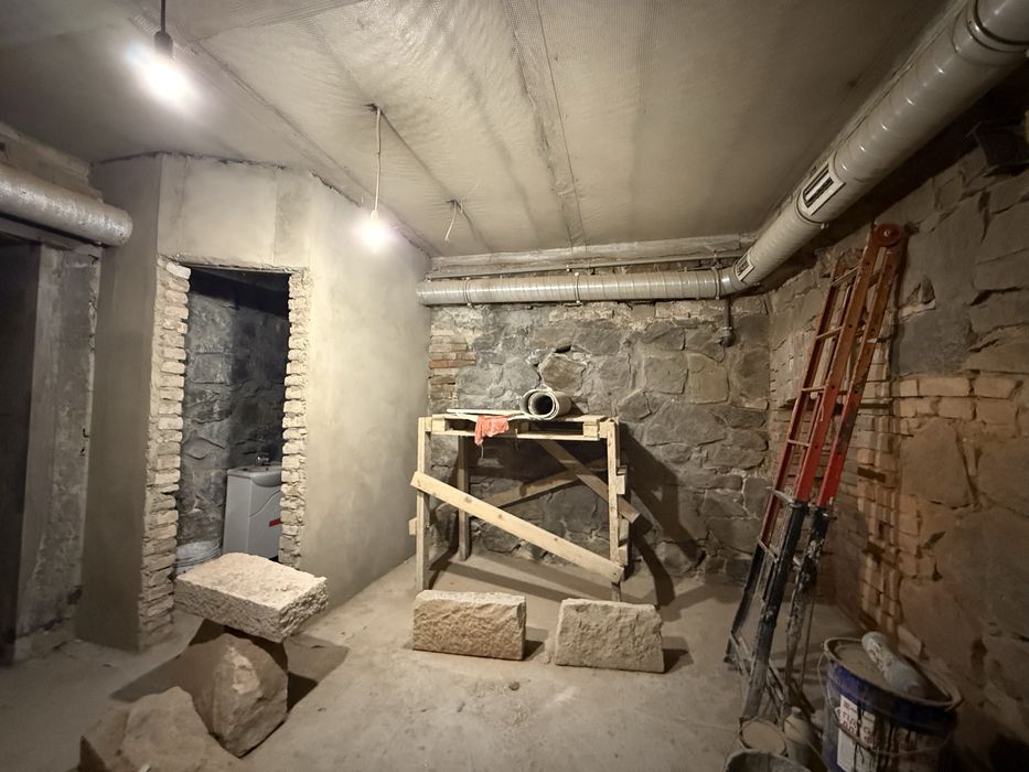 Продаж приміщення на вул. Магістратській, свій вхід, АГО