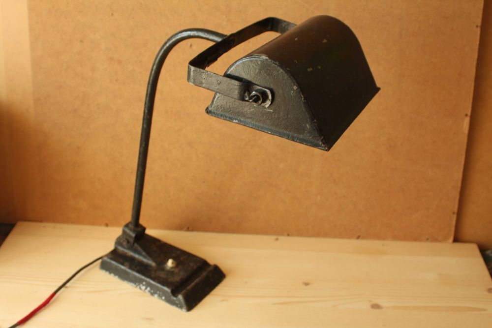 stara lampa na biurko - prl