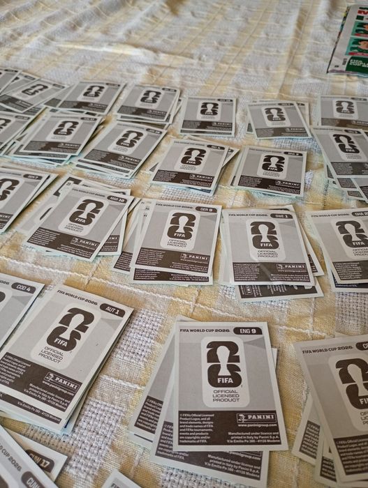 vendo cromos panini