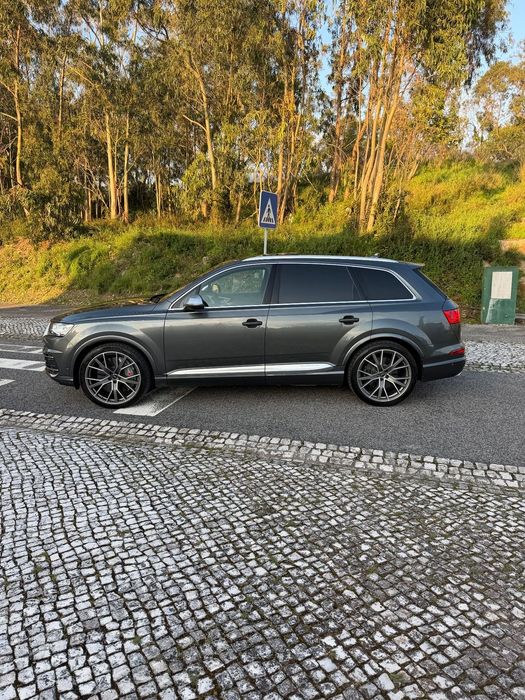 Audi SQ7 4.0 TDI V8 quattro Tiptronic 7L
