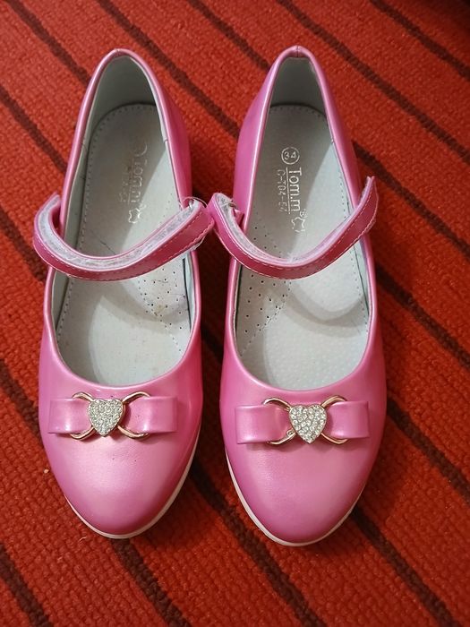 Продам туфлі 34розмір фірми Домік