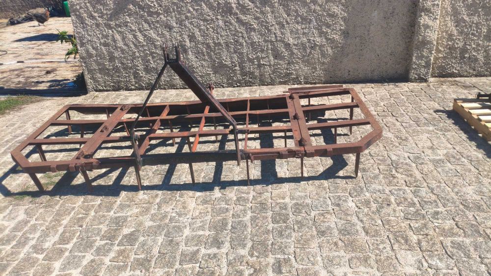Varias Alfaias agricolas