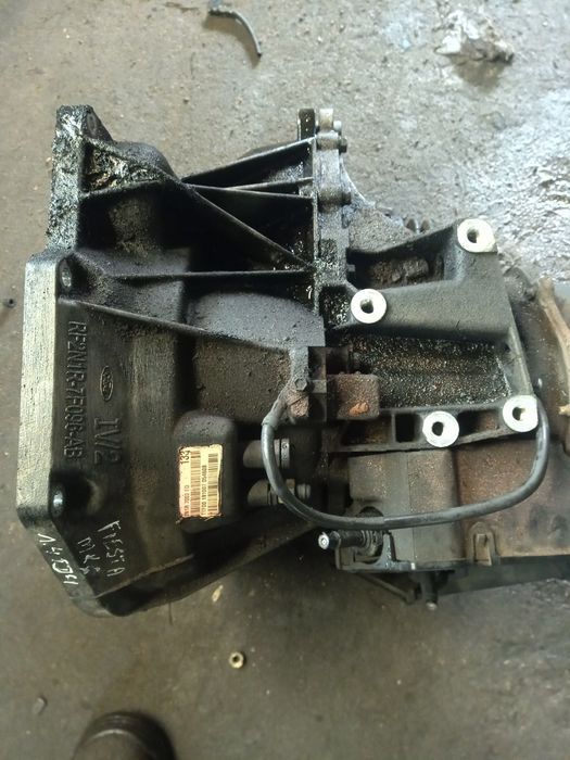 Ford Fiesta Mk 6 lift skrzynia biegów 1.4 tdci