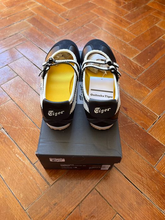 Onitsuka tiger (creme e preto)