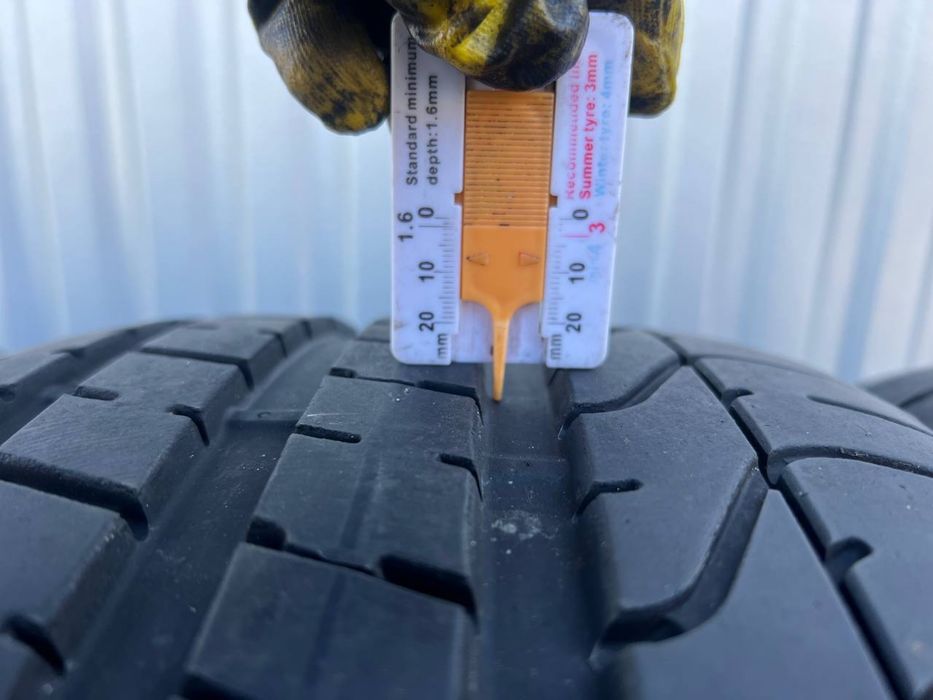 Шини Pirelli різно широкий комплект 255/40R18-285/35R18 P Zero