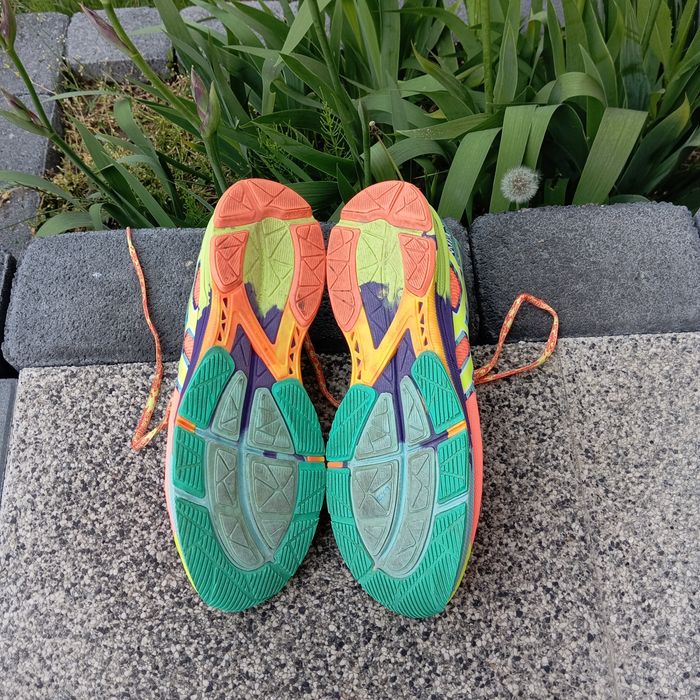 Buty ASICS Gel-Noosa Tri 10 Sportowe Sneakersy Do Biegania Rozmiar 41.5