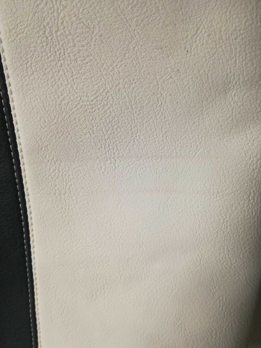 Bolsa de Mulher Vermelha, Branca e Preta