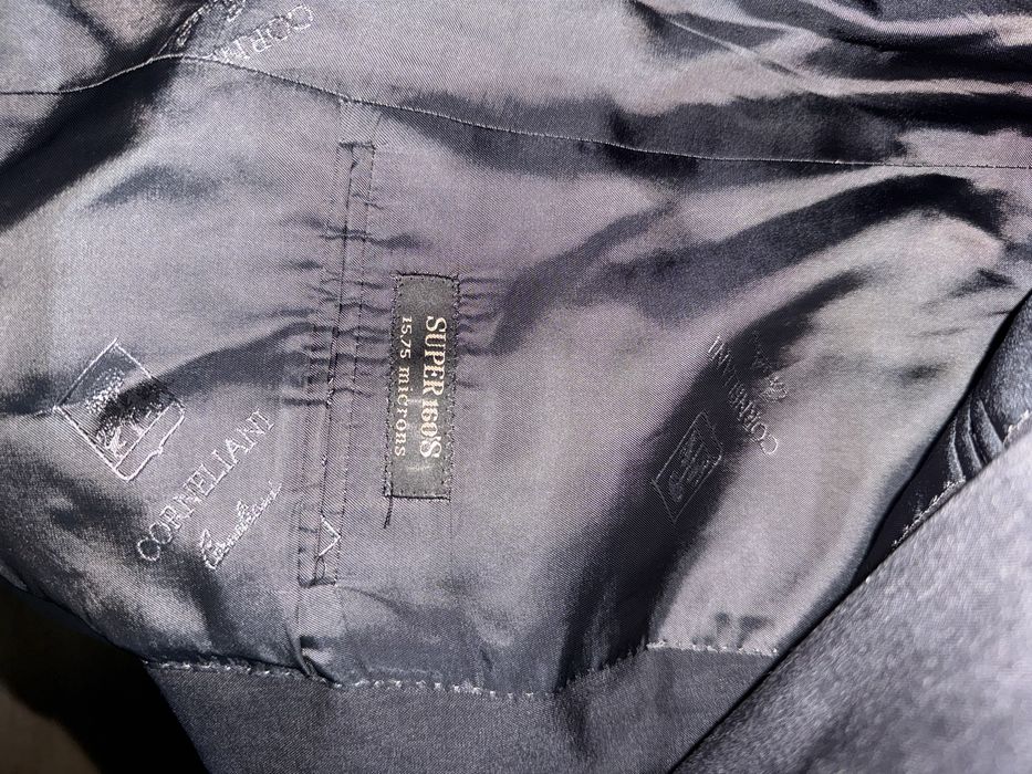 Чоловічий піджак Corneliani, оригінал