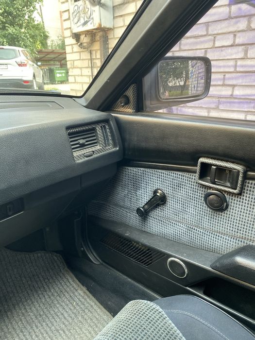 Nissan Sunny b12