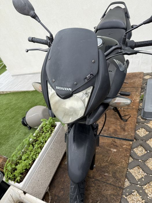 Honda CB 125 F