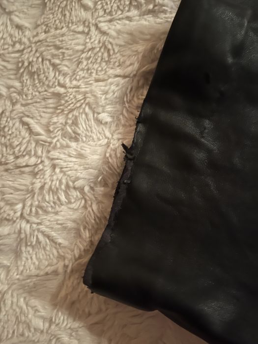 Шкіряні штани Mango