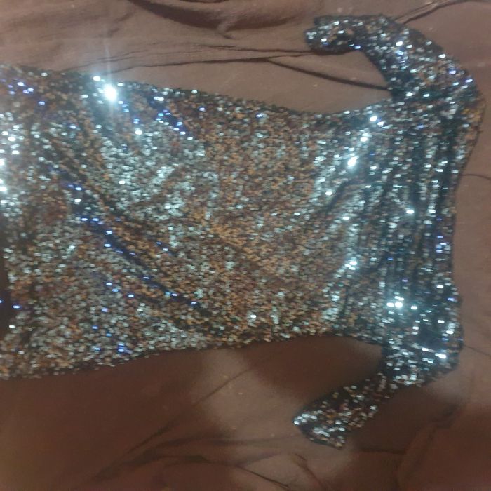 Elegancka sukienka [OKAZJA] • Idealna na wesele, imprezę, studniówkę