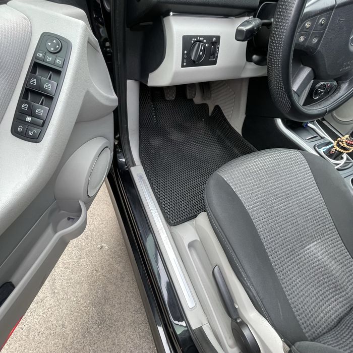 Продам Мерседес W245 2.0 бензин/метан