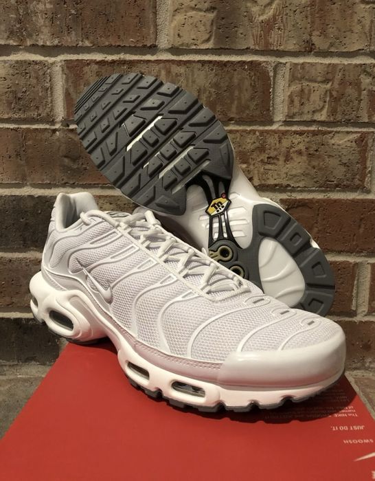Кросівки Nike Air Max Plus 42.5 розмір (по стельке 27см) Нові.Оригінал