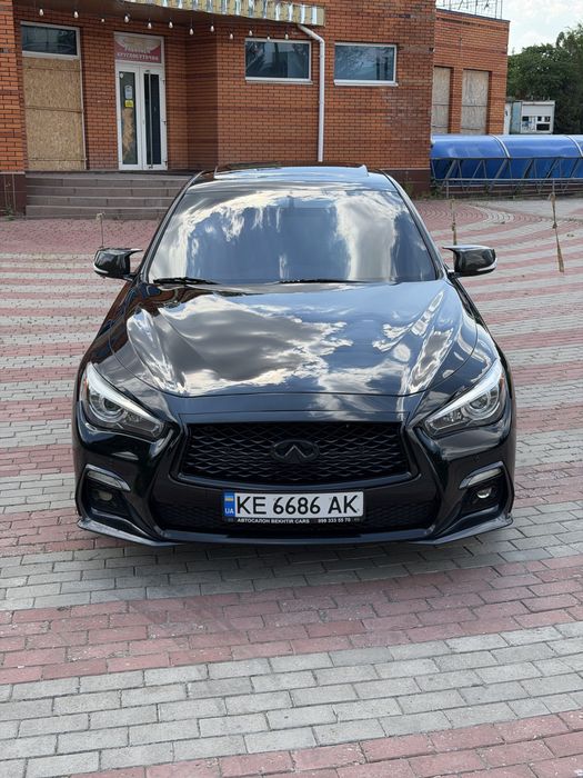 Infiniti Q50 2015г 3.5 Hybrid 141т км.