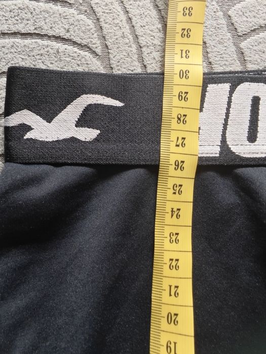 Hollister bokserki męskie 7 sztuk rozmiar XS.