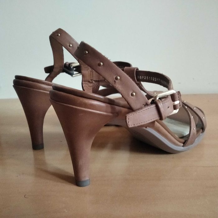 Buty damskie  ECCO  Shape 65 Sleek Sandal skóra nat. roz.eu-38