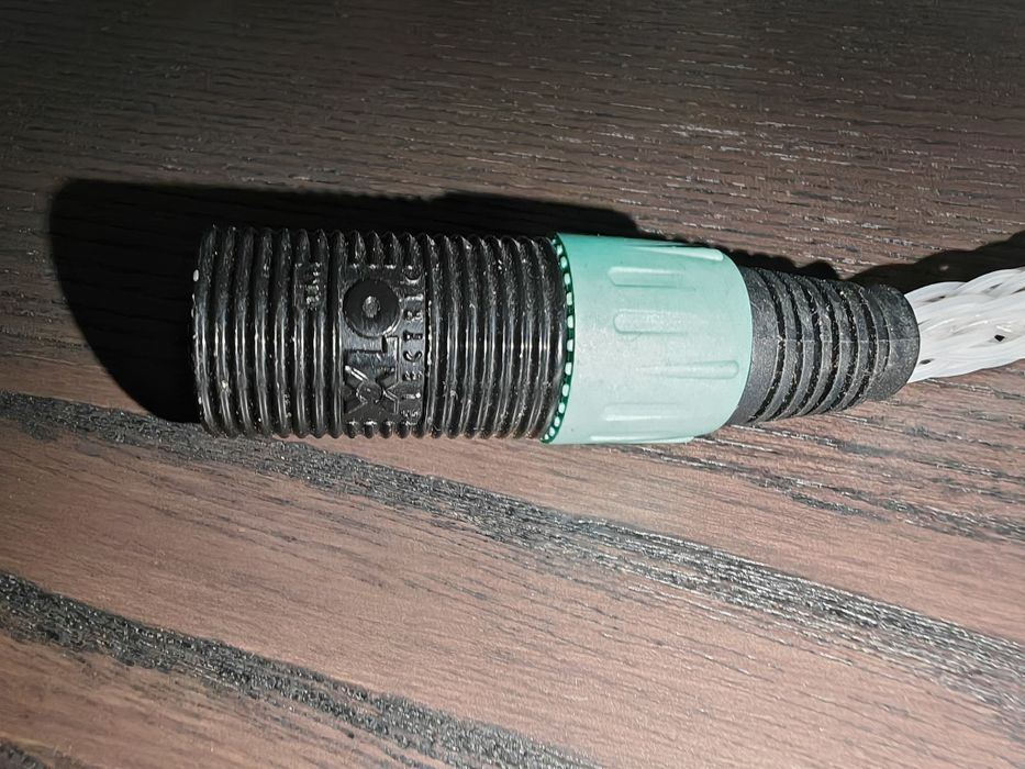 Cabos XLR Lavricables 18 core prata pura 50 cm