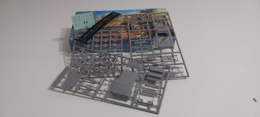 Kit Modelismo em plástico da Hasegawa - Sd.Kfz 7 8 TON HALF TRACK