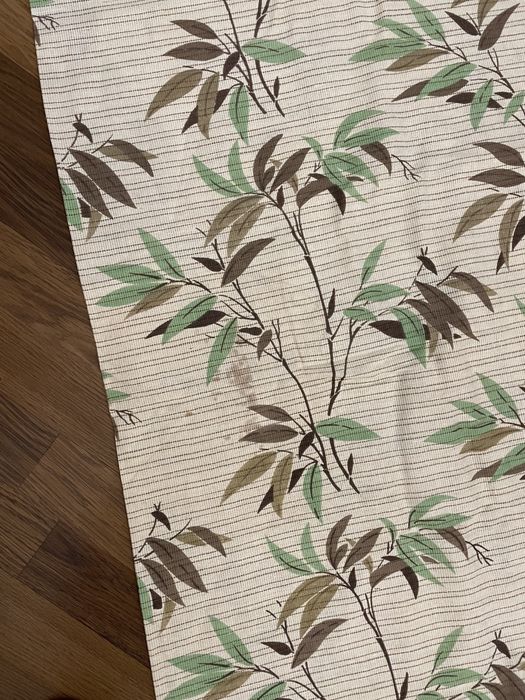 Продам тканину 100 грн.