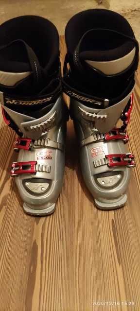 Buty narciarskie