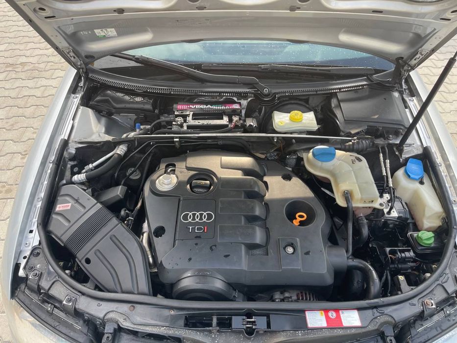 Продам ауді а4б6