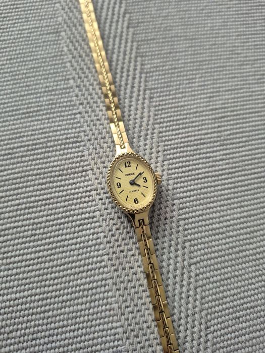 Śliczny stary zegarek mechaniczny Czajka Chaika