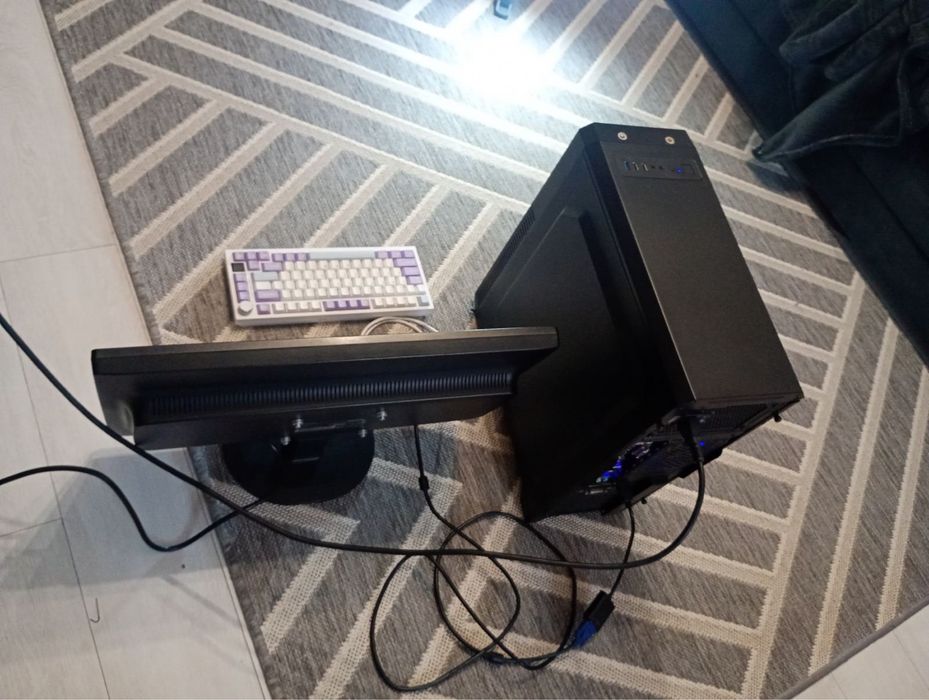 Компʼютер Intel Core i3-10100f Nvidia GTX 1080 SSD 512 GB. DDR4 16 GB