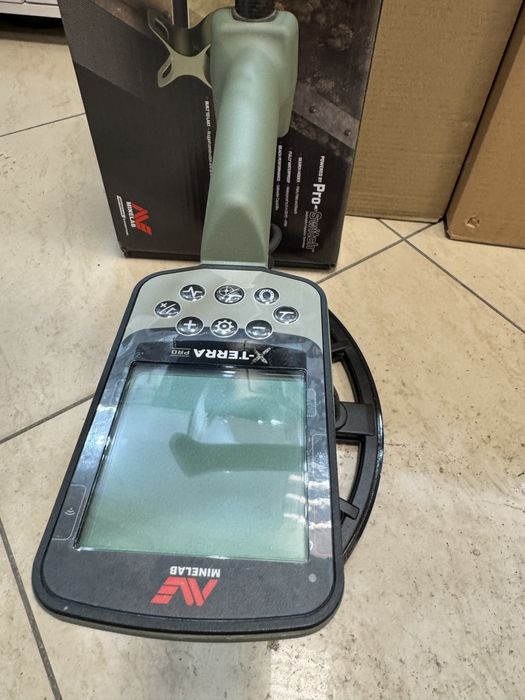 Wykrywacz metali minelab xterra pro na sztycy karbonowej equinox 900