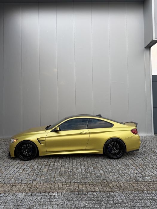 Bmw M4 DKG ( Trato de crédito)