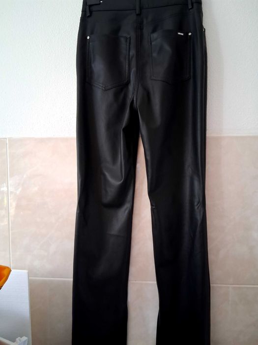 Calça com camisola Zara